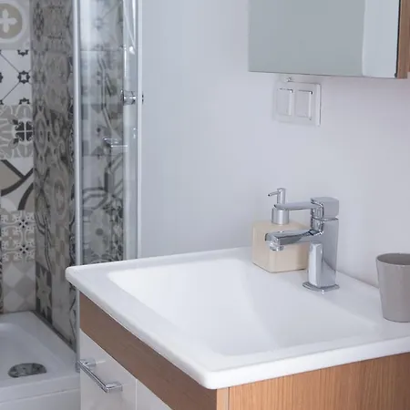 Narsuit Apartment *